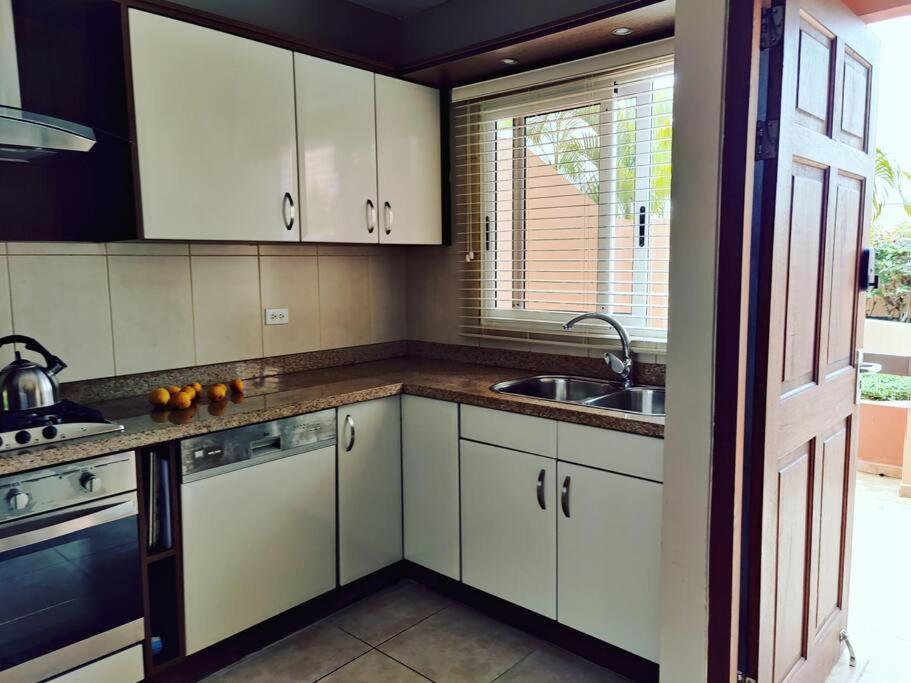 Aruba Family Oasis 2Br Pool 3Min Walk To Eagle Beach Palm Beach Exterior foto